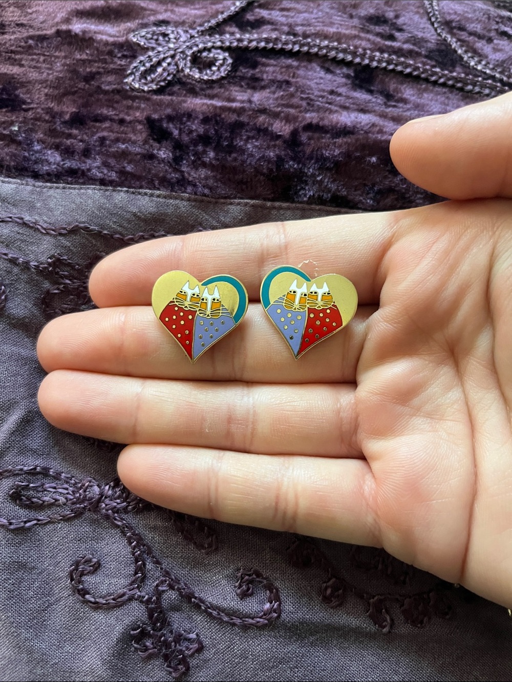 Vintage Signed Laurel Burch Valentine Cat Earrings